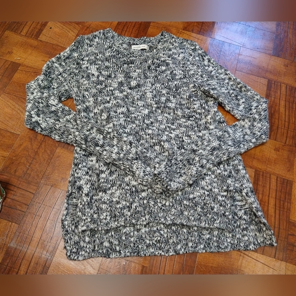 Abercrombie & Fitch Adin Sweater Long Sleeve Knit White Black Gray Women's Small - Picture 2 of 4